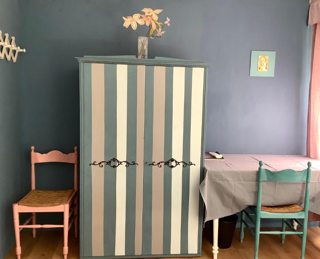 Night Galleria Holiday Home - Bed & Art In Burano - The Pink House Eksteriør billede